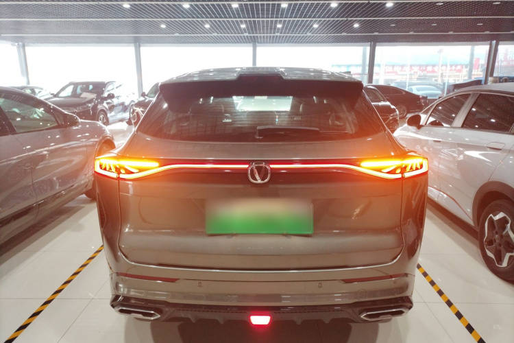 长安UNI-Z新能源 2024款 蓝鲸智电iDD 125km 卓越型车身外观6004