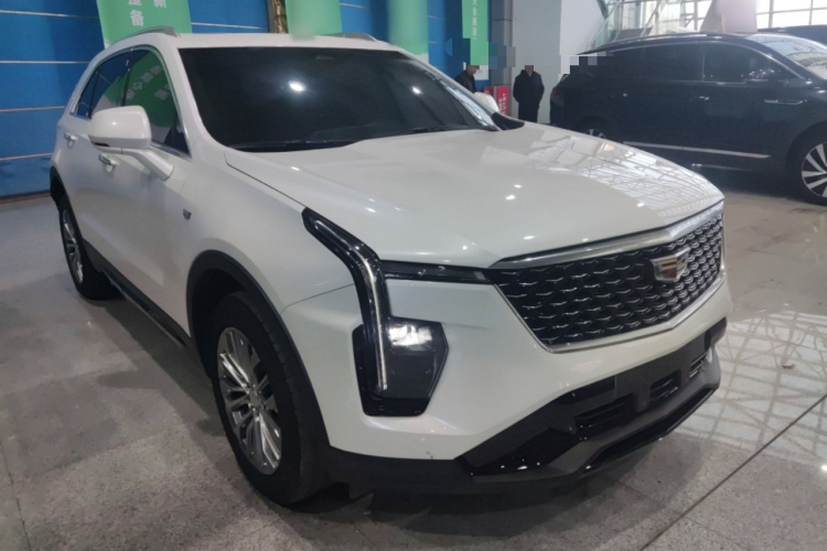 凯迪拉克XT4 2024款 28T 两驱豪华型车身外观3