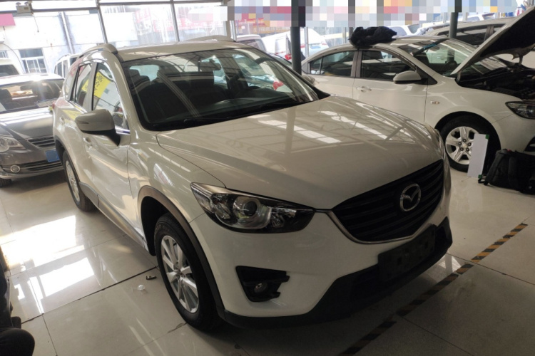 马自达CX-5 2015款 2.0L 手动两驱舒适型车身外观3