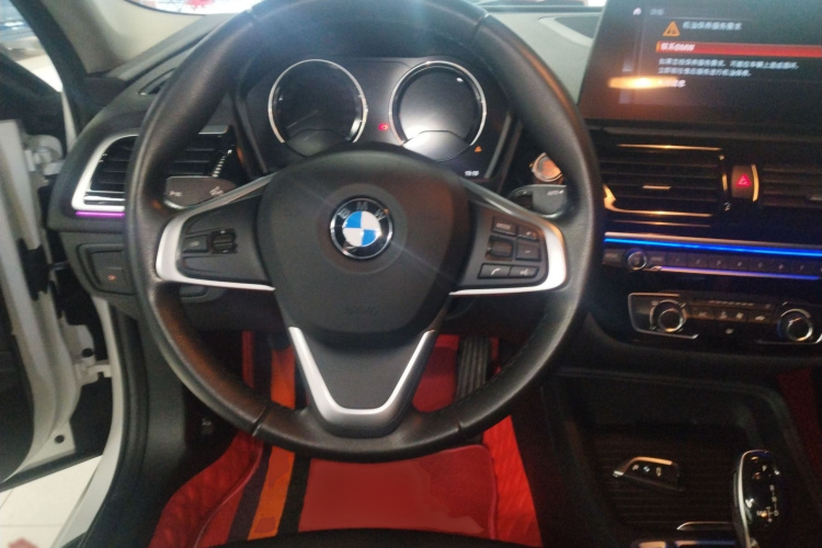 宝马1系 2021款 改款 120i M运动版局部细节13