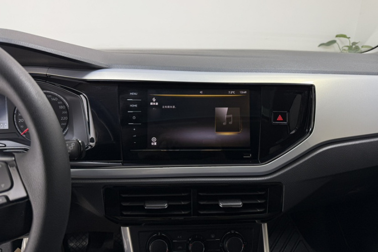 大众 Polo 2021款 Plus 1.5L 自动炫彩科技版局部细节16