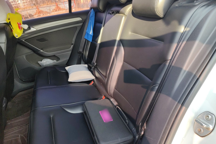 大众 高尔夫 2016款 230TSI 自动舒适型中控内饰21