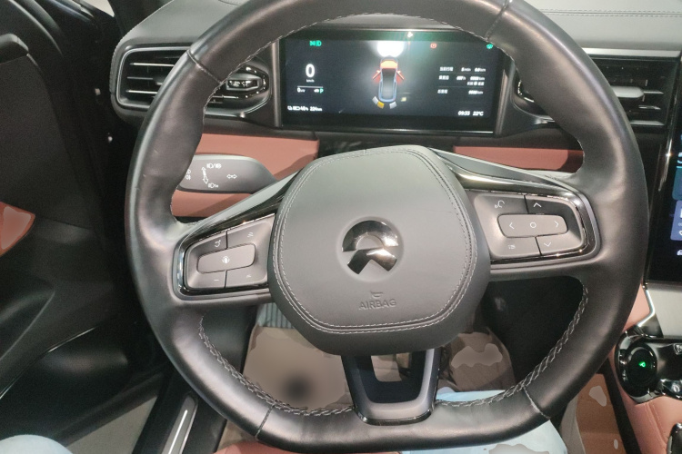 蔚来EC6 2020款 440KM 性能版中控内饰13