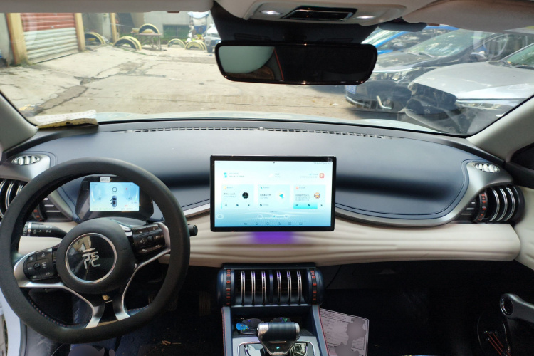 比亚迪 元PLUS 2022款 510KM 旗舰型中控内饰12