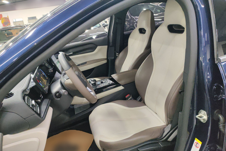 比亚迪 秦PLUS 2023款 冠军版 DM-i 55KM领先型中控内饰19