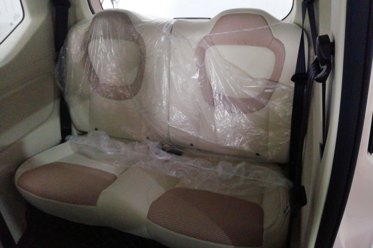 五菱汽车 宏光MINIEV 2024款 第三代 215km 青春版中控内饰21