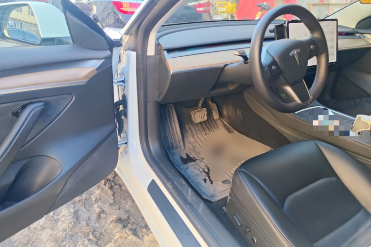 特斯拉 Model 3 2021款 标准续航后驱升级版中控内饰20