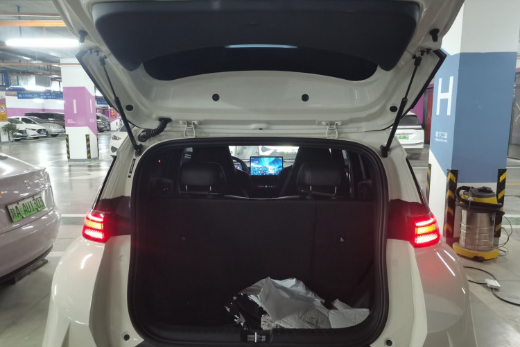 比亚迪 海鸥 2025款 智驾版 305km 自由版机舱底盘23