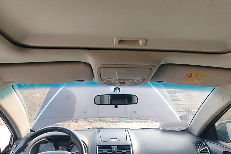 吉利汽车 帝豪 2016款 三厢 1.5L CVT豪华型中控内饰22