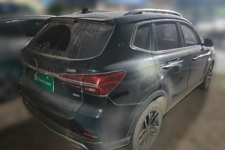 荣威RX5 2018款 20T 两驱手动互联网智尊版车身外观7