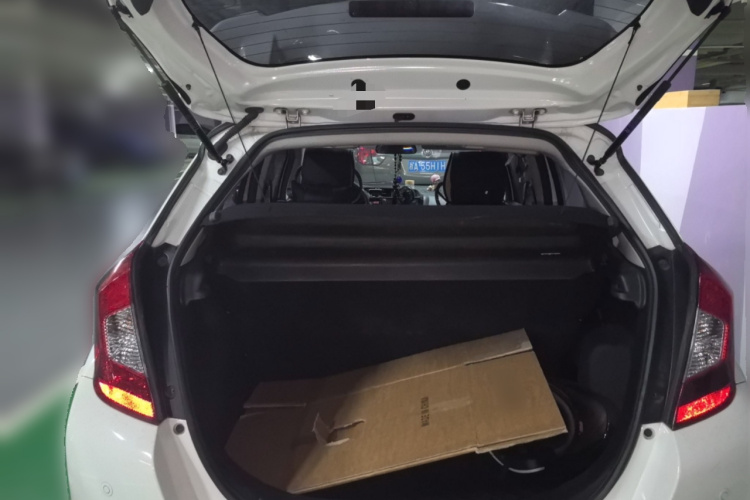 本田 飞度 2016款 1.5L LXS CVT舒适天窗版中控内饰23