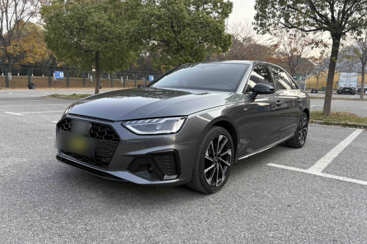 奥迪A4L 2023款 40 TFSI 豪华动感型车身外观6002