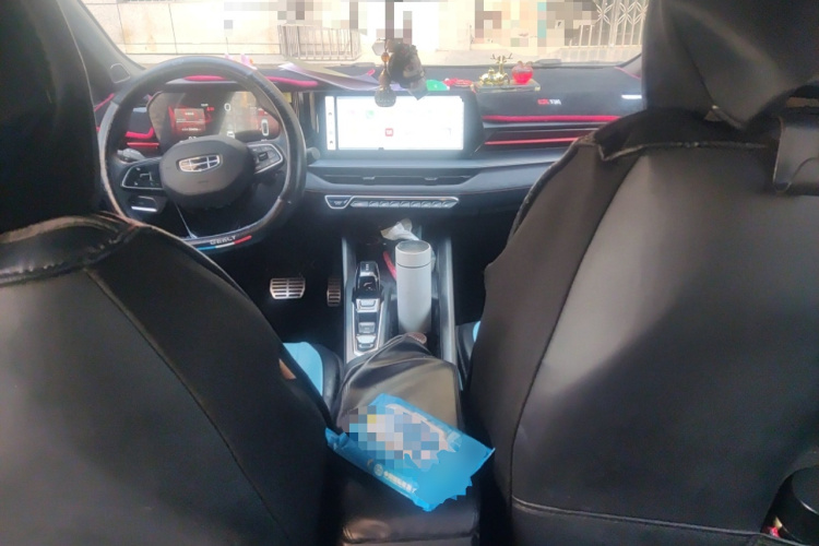 吉利汽车 2022款 缤瑞COOL 1.5T DCT电掣版中控内饰12