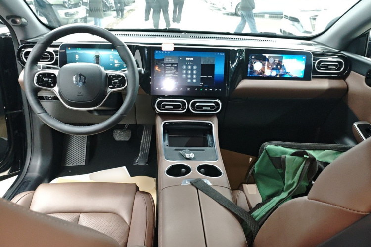 零跑汽车 零跑C01 2023款 606舒享版中控内饰12