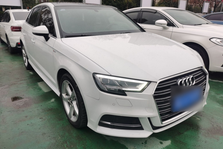 奥迪A3 2019款 Sportback 35 TFSI 时尚型 国V车身外观3
