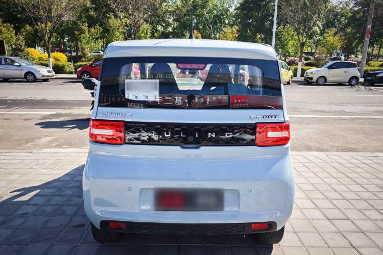 五菱汽车 宏光MINIEV 2020款 自在款 磷酸铁锂车身外观6004