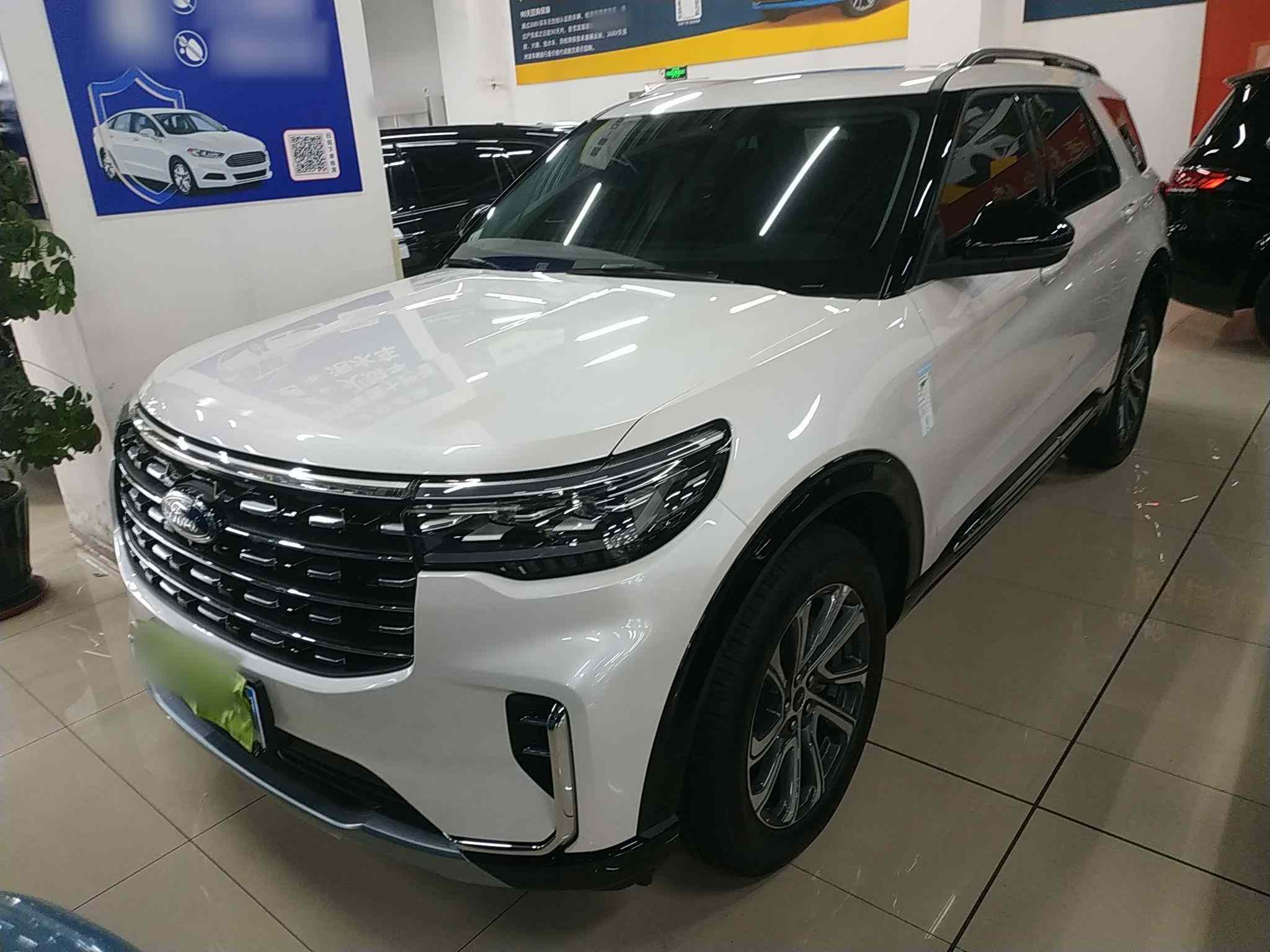福特 探险者 2025款 2.3T EcoBoost 四驱穿越版 5座(1)
