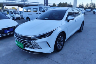 比亚迪 驱逐舰05 2024款 荣耀版 DM-i 55KM 豪华型