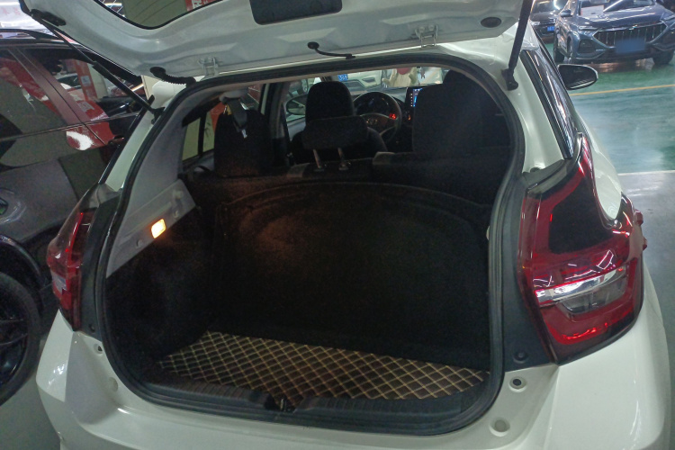 丰田 威驰FS 2021款 1.5L CVT锋驰版局部细节23