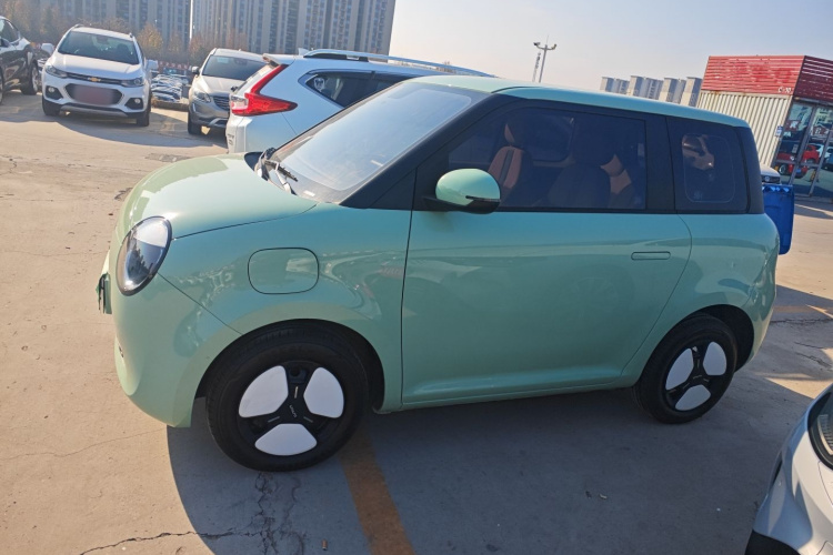 长安启源 长安Lumin 2023款 205km 香沁款车身外观4