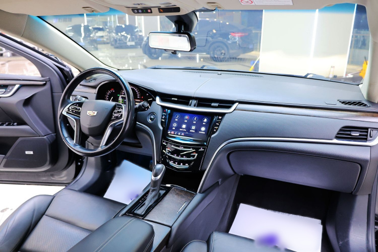 凯迪拉克XTS 2018款 28T 精英型中控内饰7004