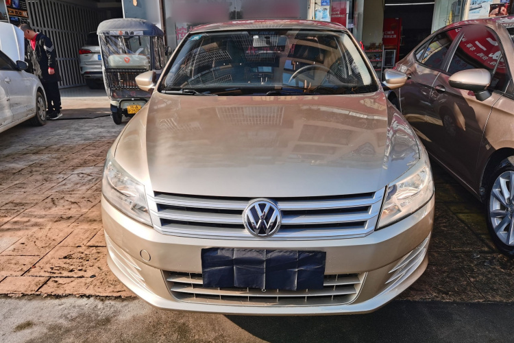 大众 桑塔纳 2013款 1.4L 手动风尚版车身外观6001