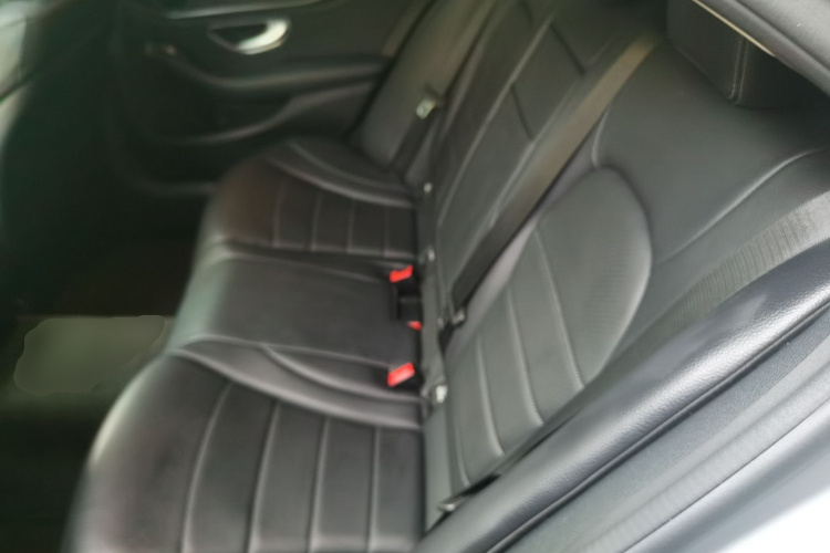 奔驰C级 2016款 C 180 L 运动型中控内饰7004