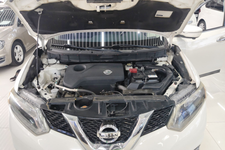 日产 奇骏 2014款 2.5L CVT豪华版 4WD局部细节24