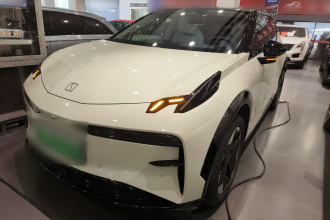 极氪X 2023款 后驱YOU版 4座