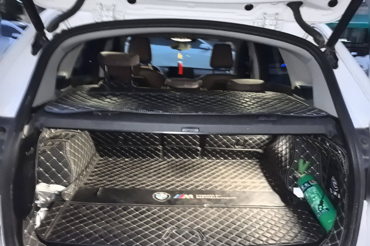 宝马X1 2020款 sDrive25Li 领先型局部细节23