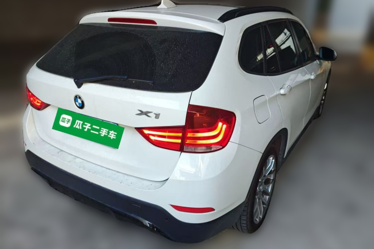 宝马X1 2014款 xDrive20i 运动设计套装车身外观6005
