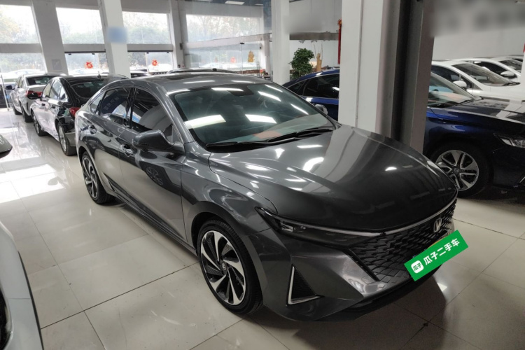 长安 锐程PLUS 2023款 1.5T DCT领悦型车身外观3