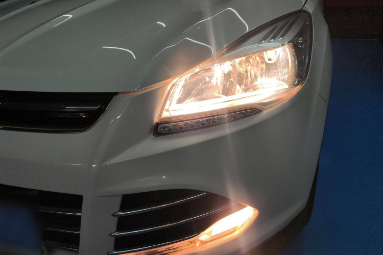 福特 翼虎 2015款 1.5L GTDi 四驱精英型局部细节36