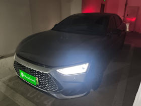 比亚迪 汉 2023款 DM-i 冠军版 200KM 旗舰型