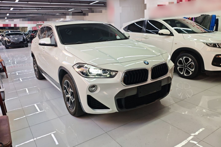 宝马X2(进口) 2019款 sDrive20i M越野套装 国VI车身外观6002