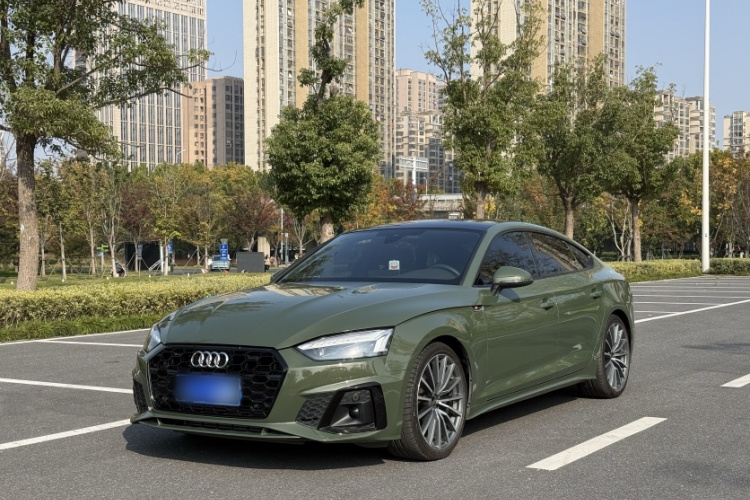 奥迪A5 2023款 Sportback 40 TFSI quattro 豪华动感型车身外观6006
