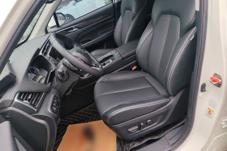 广汽传祺 传祺GS5 2021款 进阶款 270T 科技智领版中控内饰19