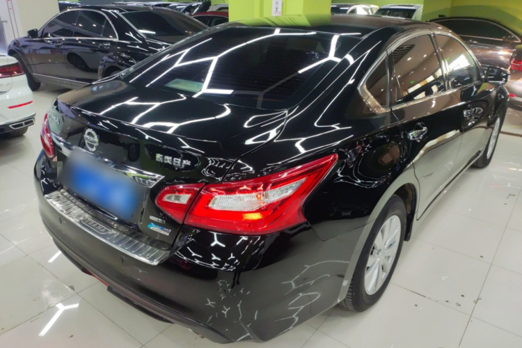 日产 天籁 2016款 改款 2.0L XL舒适版车身外观6005