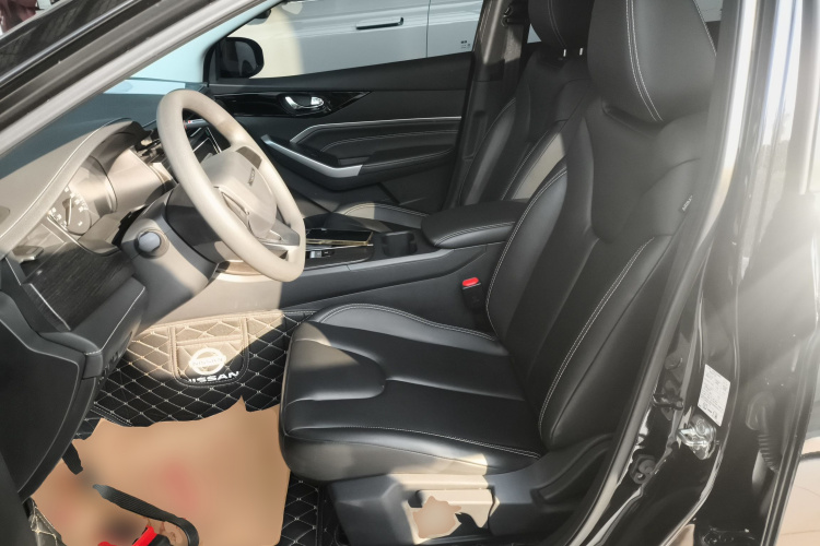 启辰D60 2023款 PLUS 1.6L XL CVT悦领版中控内饰19