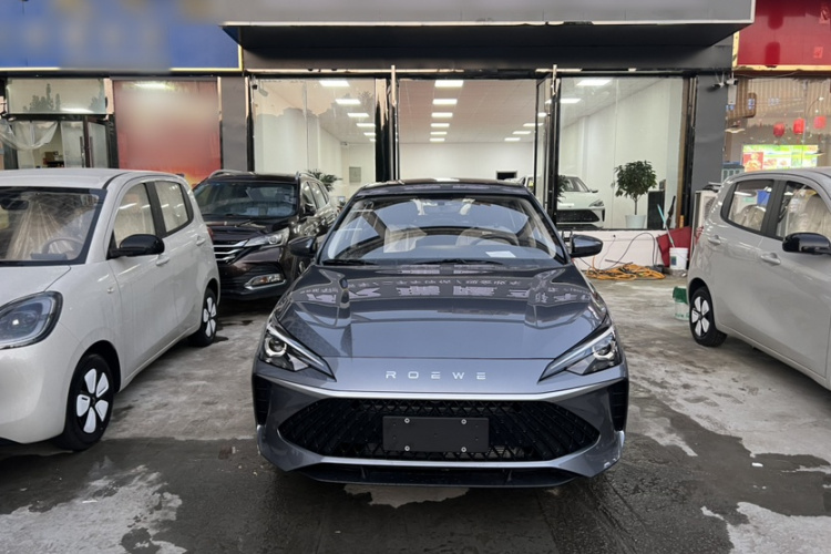 荣威i5 2026款 1.5L CVT豪华版车身外观6001