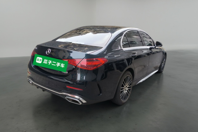 奔驰C级 2022款 改款 C 260 L 运动版车身外观7