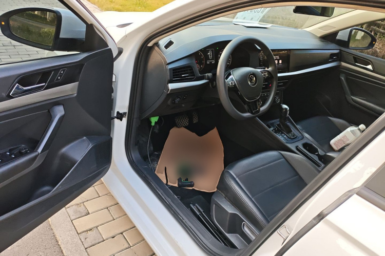 大众 朗逸 2021款 1.5L 自动风尚版中控内饰7003