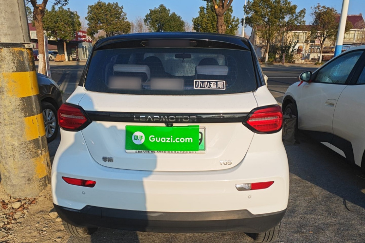 零跑汽车 零跑T03 2021款 400轻享版 磷酸铁锂车身外观6004