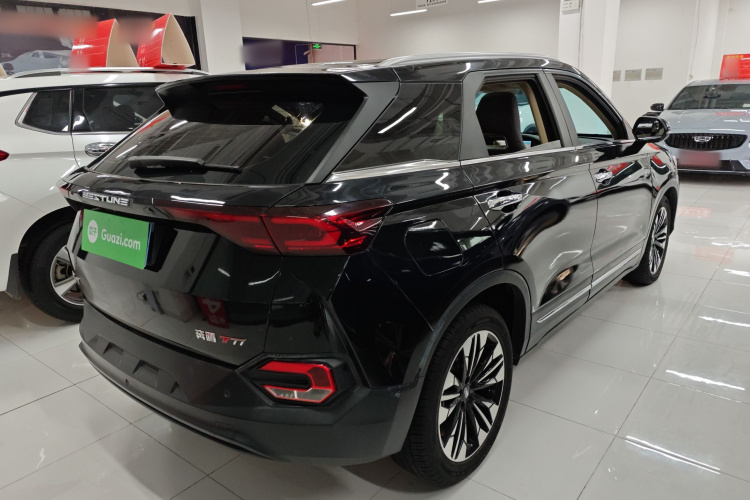 奔腾T77 2019款 230 TID 自动豪华型 国VI车身外观7