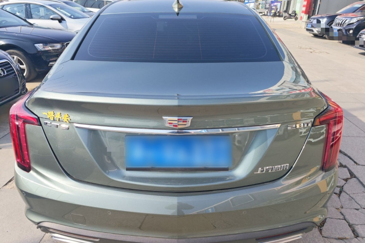 凯迪拉克CT5 2023款 28T 豪华型（标准版）车身外观6