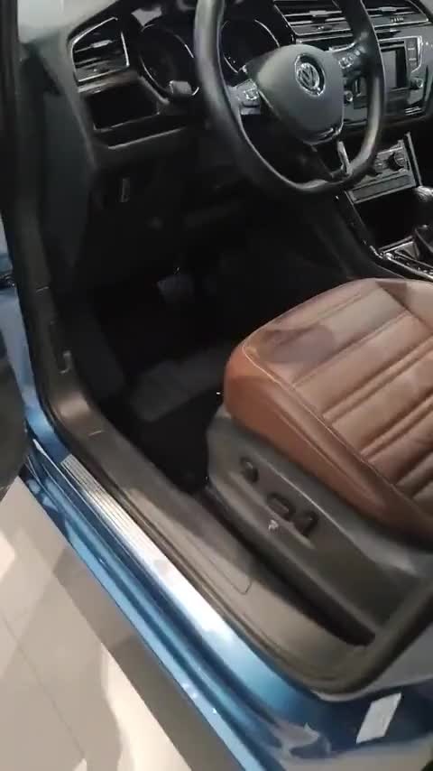 大众 2016款 途安L 330TSI DSG豪华版讲解2