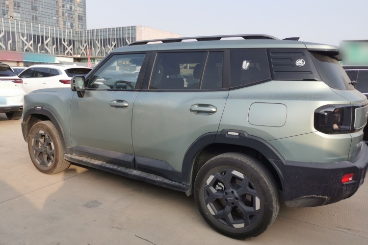 捷途自由者 2025款 2.0TD 自动XWD征服车身外观4