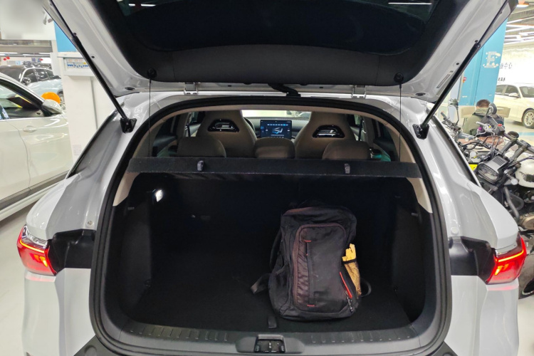 比亚迪 元PLUS 2023款 冠军版 430KM 超越型局部细节23