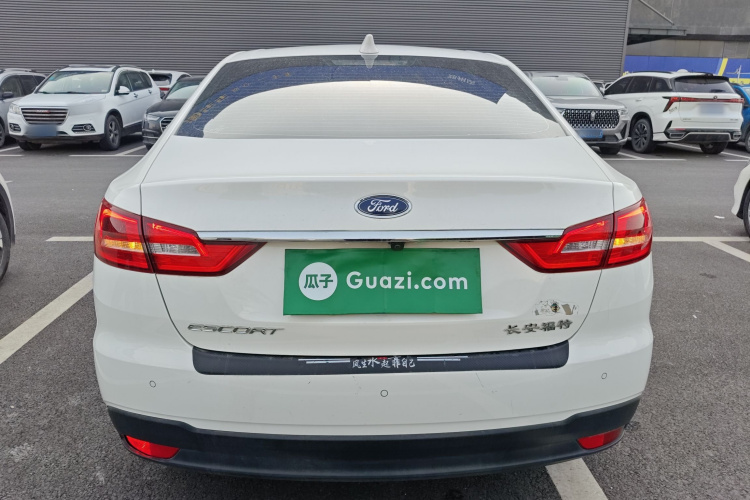 福特 福睿斯 2019款 1.5L 自动悦享型车身外观6004