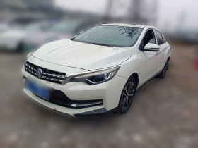 启辰D60 2018款 1.6L 手动智联精英版